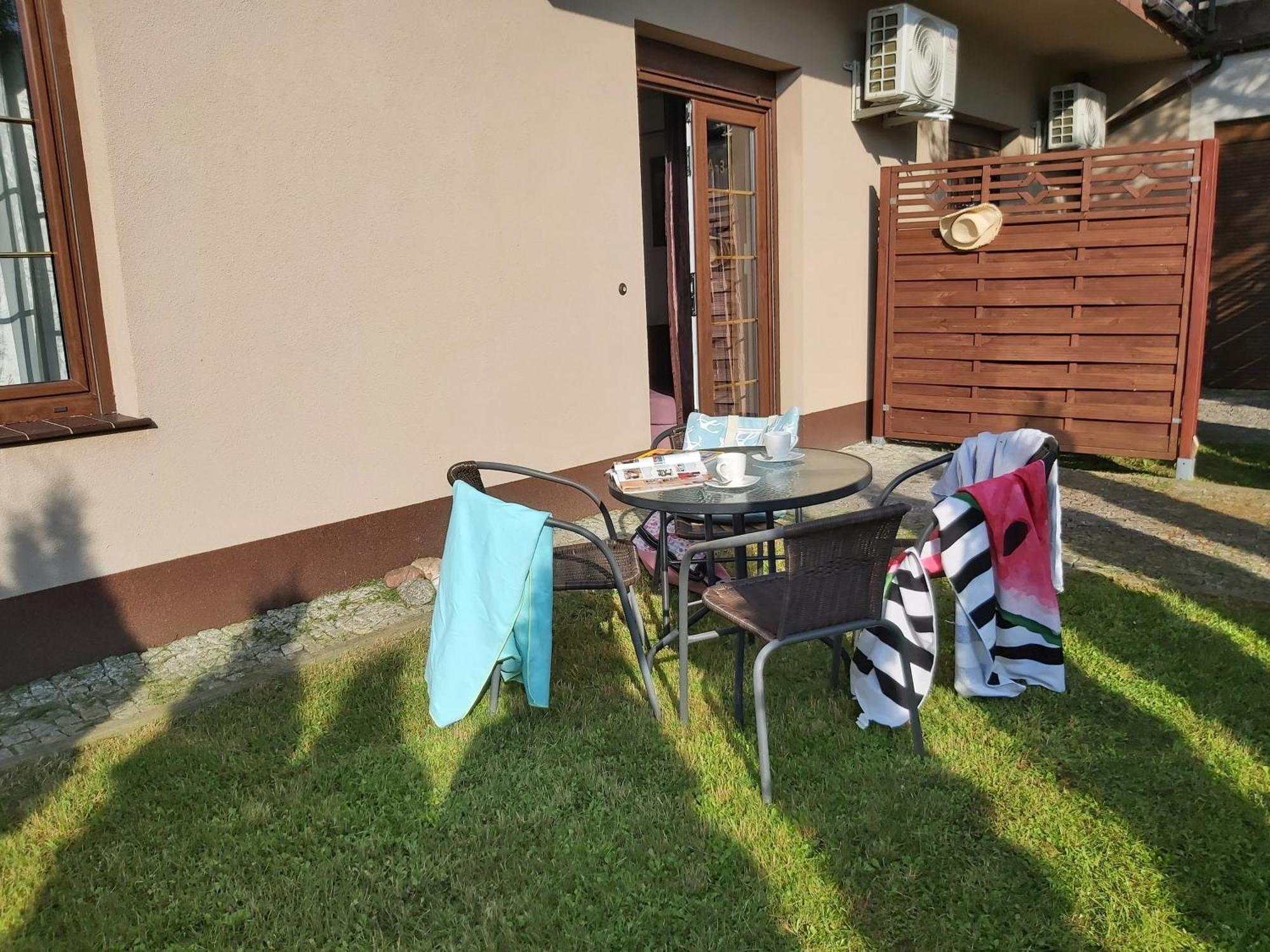 Aparthotel Osrodek Wypoczynkowy Raf-Mil Vitte Exterior foto