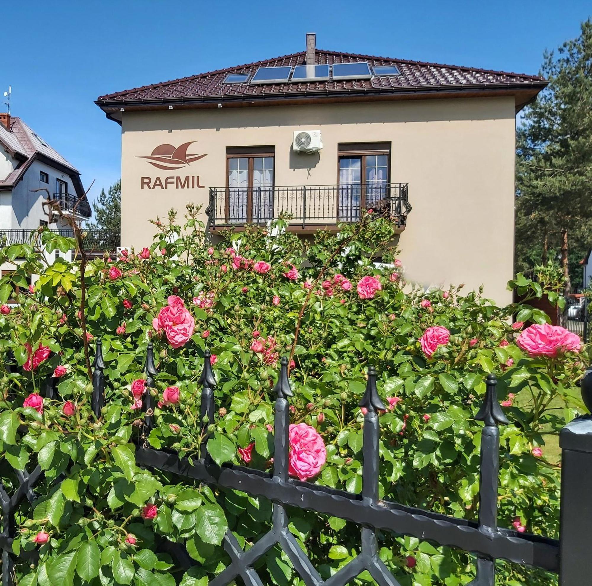 Aparthotel Osrodek Wypoczynkowy Raf-Mil Vitte Exterior foto
